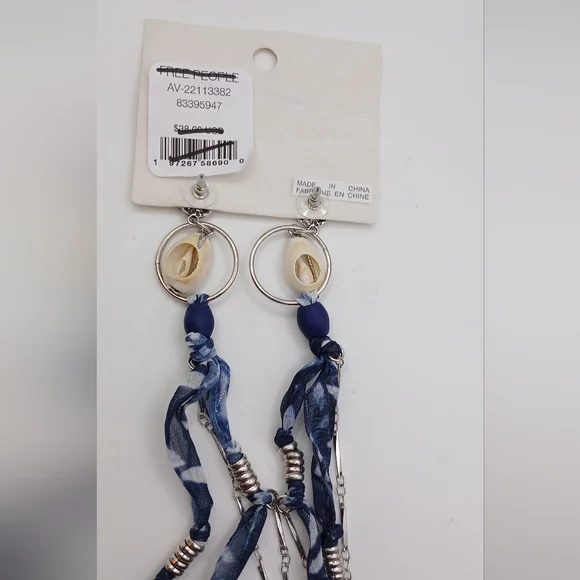 SOLD Free People Bridget Dangle Shells Blue And Silver Earrings NWT - Picture 6 of 16